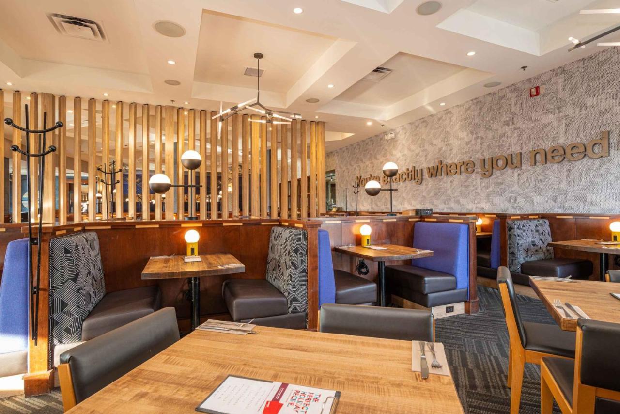 Sandman Hotel Red Deer Luaran gambar
