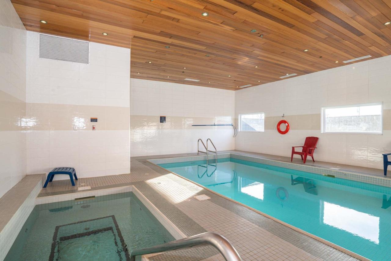 Sandman Hotel Red Deer Luaran gambar
