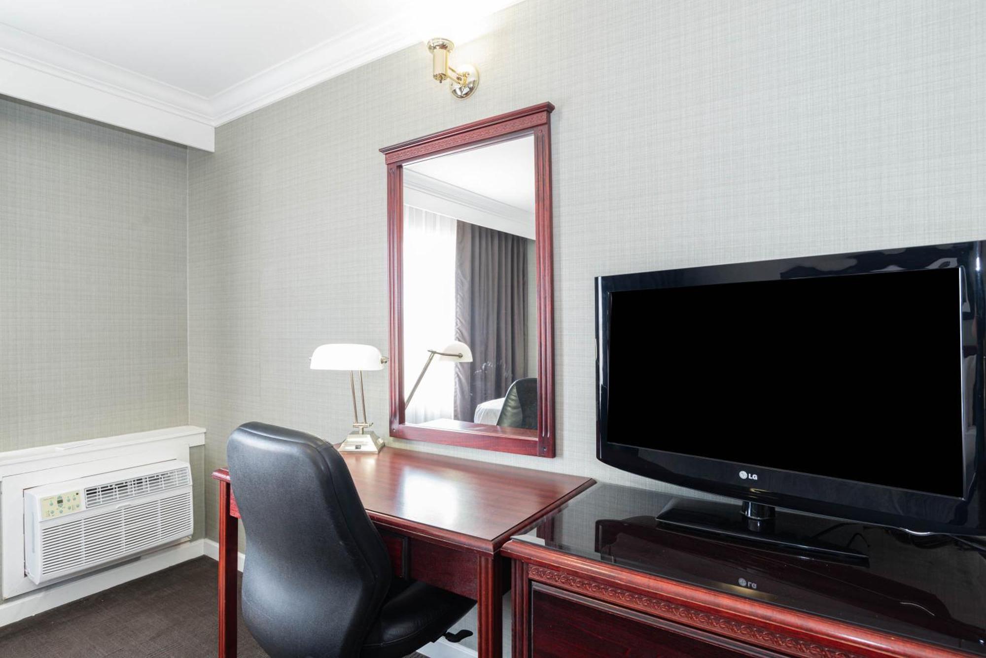 Sandman Hotel Red Deer Luaran gambar
