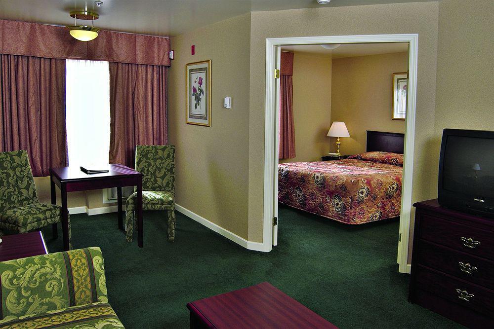 Sandman Hotel Red Deer Luaran gambar